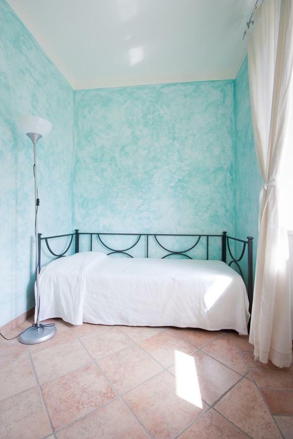 Casale Sant'Angelo Bed & Breakfast กาปัลบีโอ ภายนอก รูปภาพ